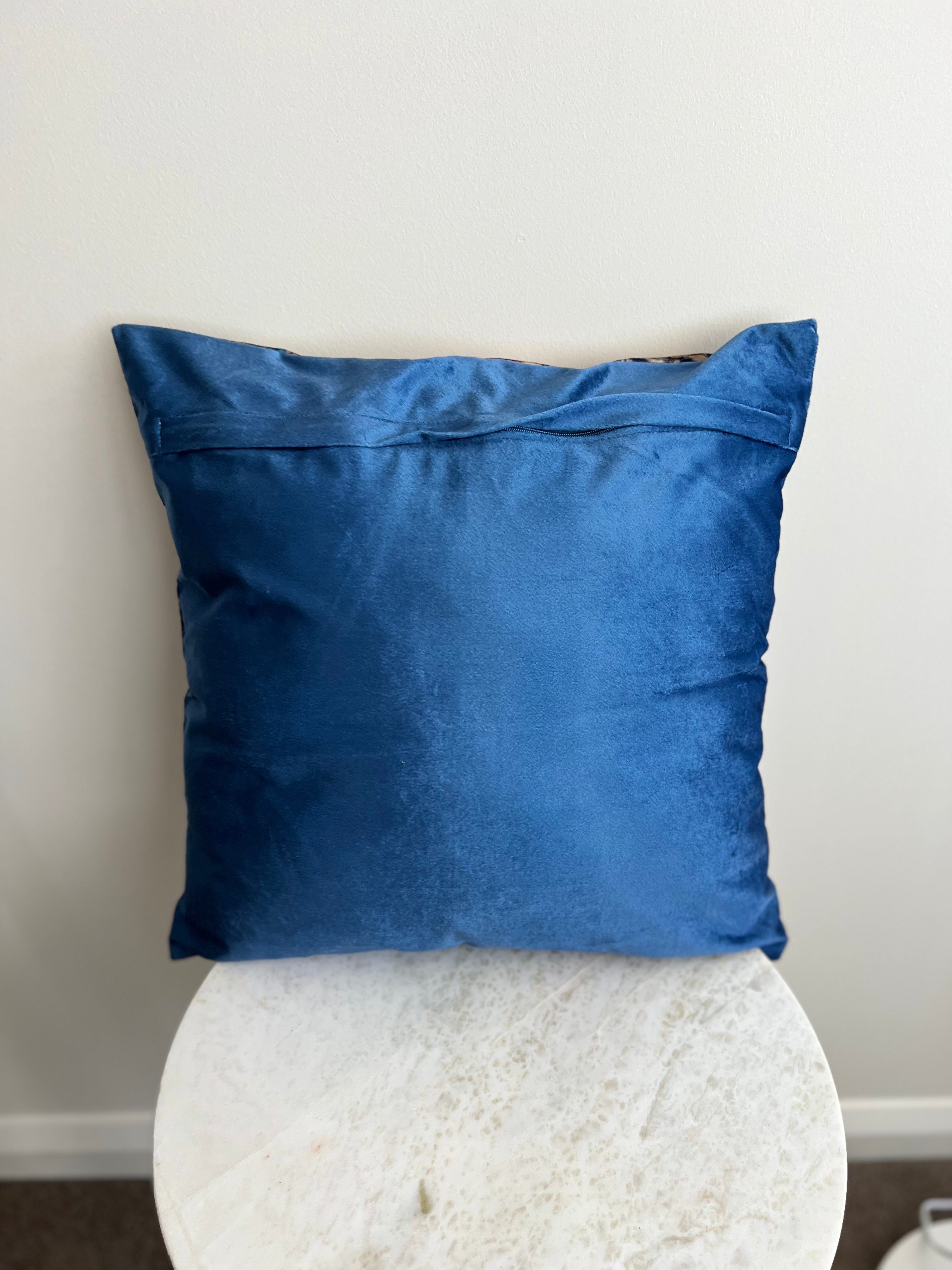 NILOFER Velvet Cushion Cover