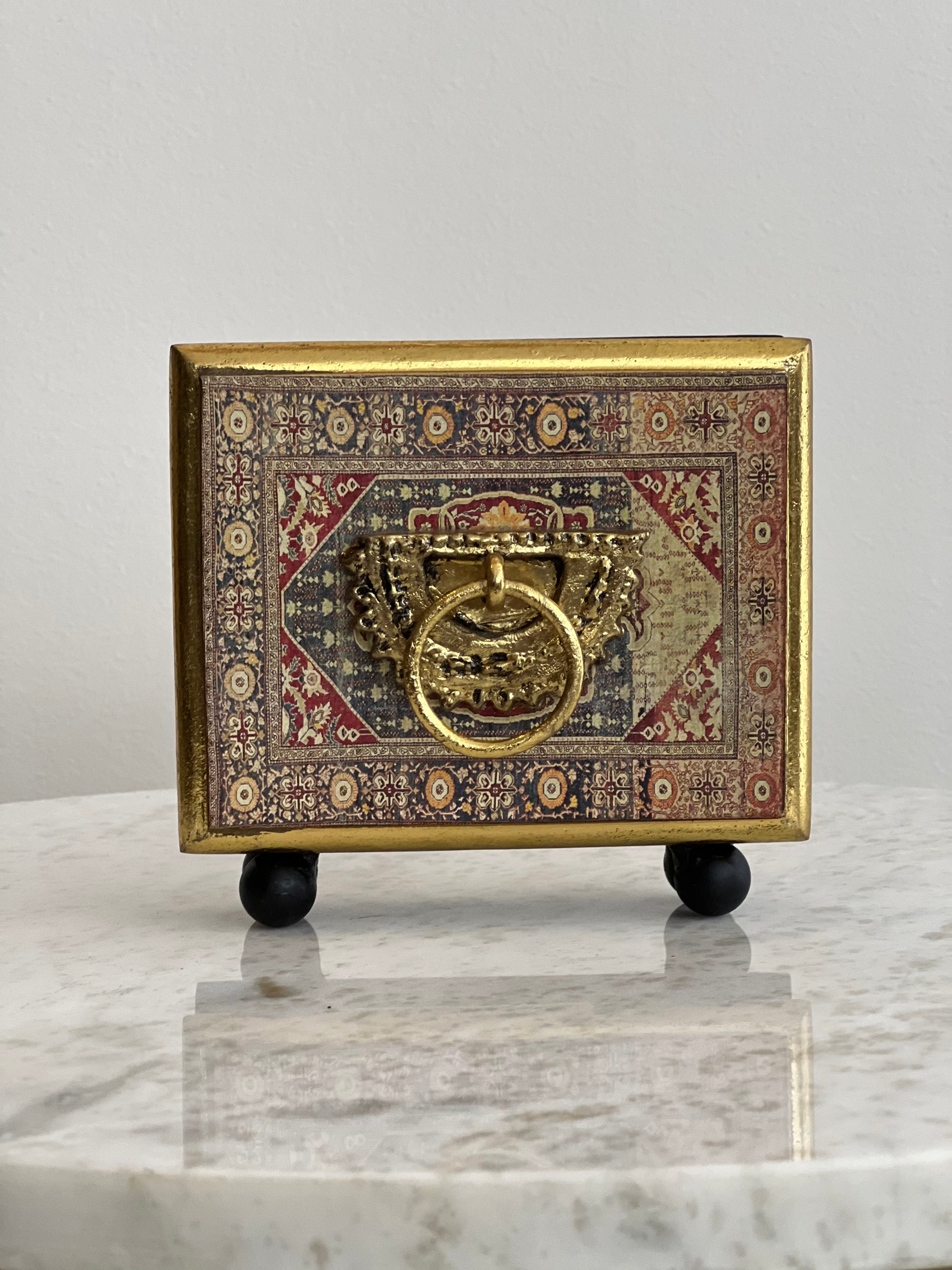 GULNAR Napkin Holder